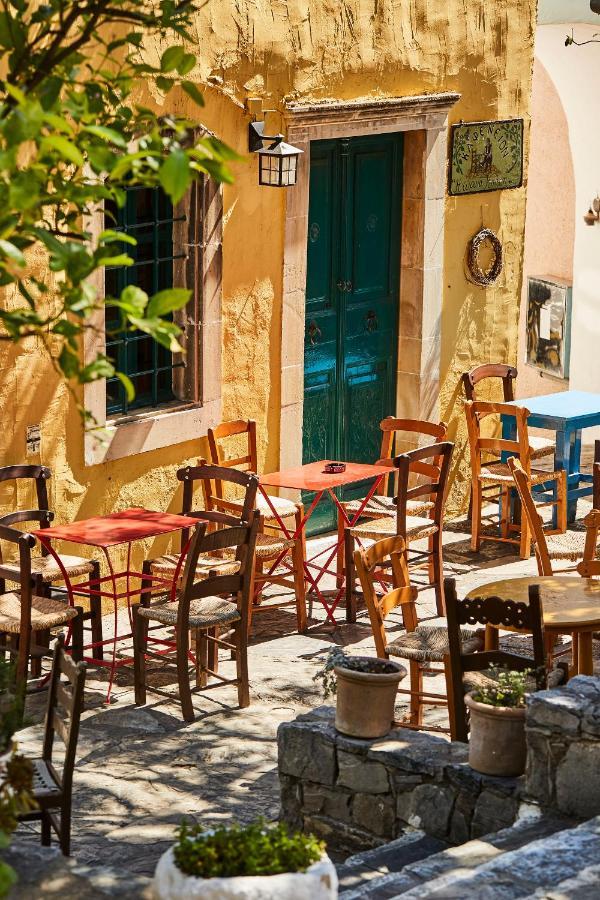 Arolithos Traditional Village 4*
